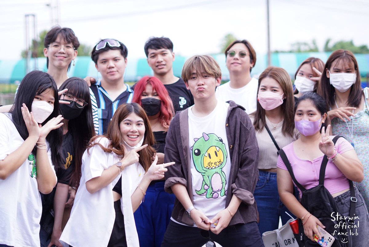 Starwin_fanclub's tweet photo. We are Sungfam 🌈
@sungka8800 

#sungstarwin #sungfam https://t.co/N60j8fENFH