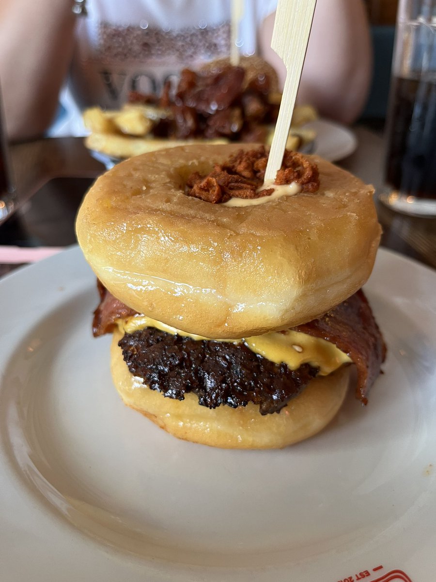 Steph McDermott tweet media