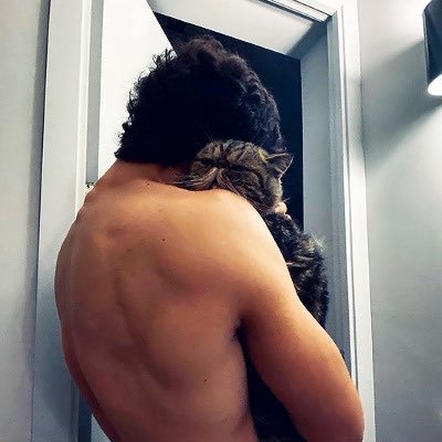 ⠀

               ¡Que tenga un buen día! ✨