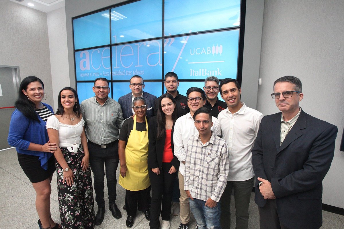 enlaucab's tweet photo. #EsNoticia | Programa Acelera⏩ UCAB - @ItalBank certificó a su segunda cohorte de emprendedores.

Conoce más detalles aquí 👉 https://t.co/rpxUwLnVR1 https://t.co/wo4cUC97zZ