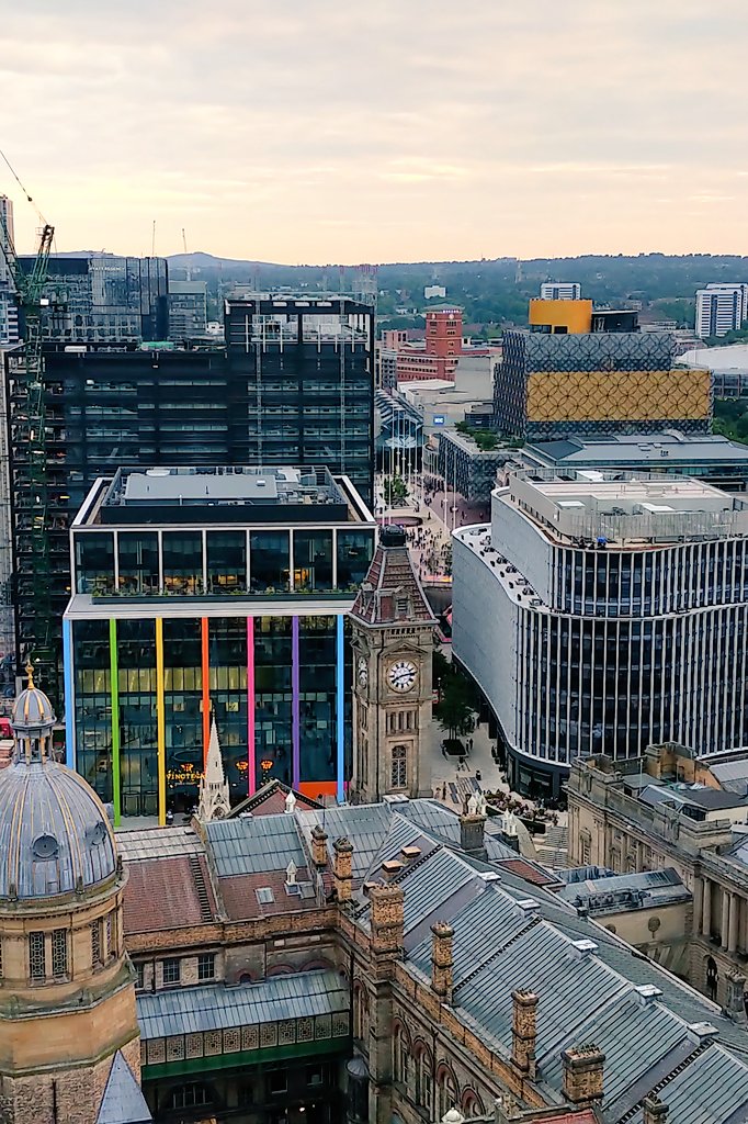 SKCwitter's tweet photo. @fiercefestival See you at @103ColmoreRow
#KeyToTheCityBrum #B2022Festival
@BM_AG @Vinoteca @Dishoom @LibraryofBham @Brindleyplace @PwC_Midlands #ViewFrom103 https://t.co/6TyPy24kMx