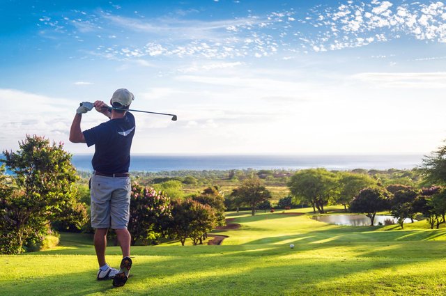 tortorr3's tweet photo. Going golfing all day with the boys! Love my friends! https://t.co/pziQvnqgE9