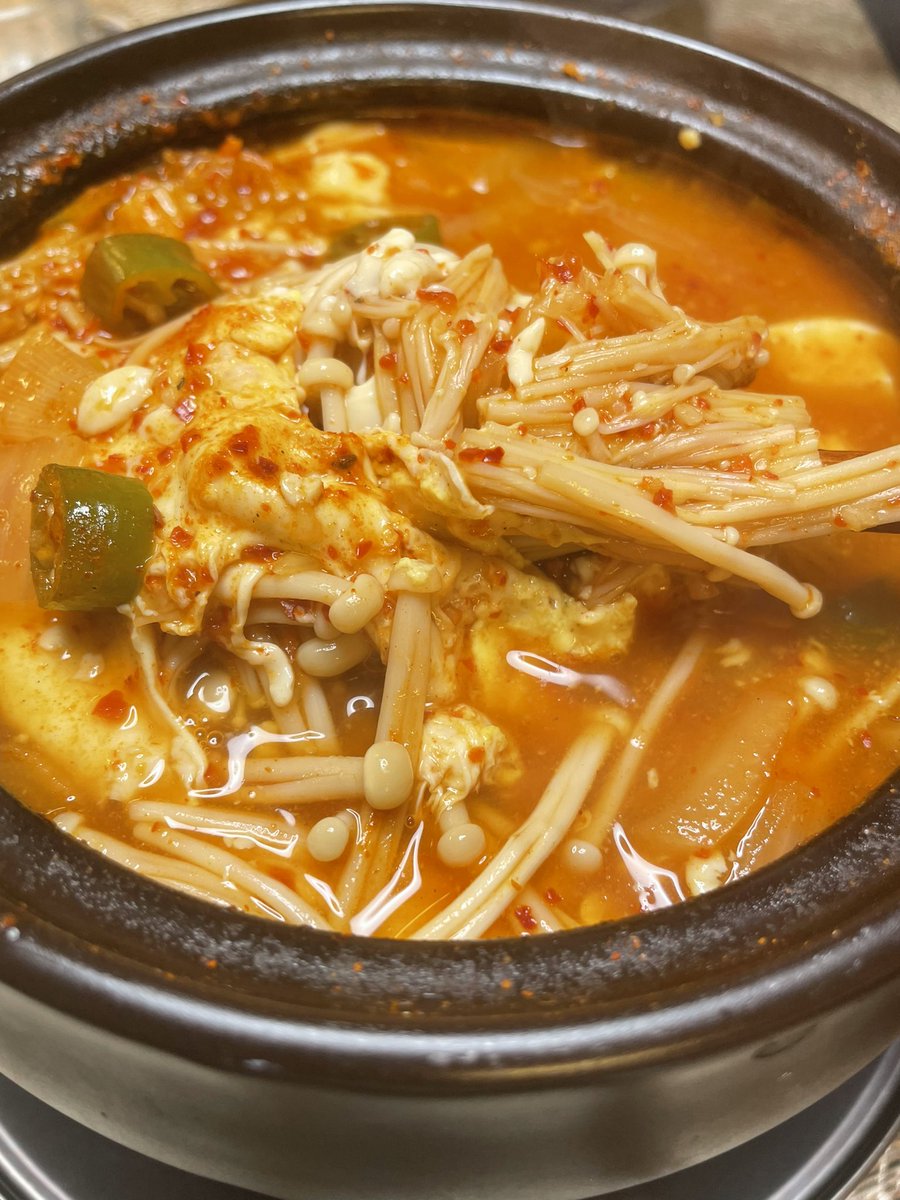tskootskoo's tweet photo. #구부장밥상 #具部長の食事  #具部长的饭菜
#집밥  #홈캠핑 #メスティン料理  #반합밥
#철판구이  #鉄板焼き  #TD 
#부산  #釜山  #BUSAN  #대연동 

#자유로운 
#영혼
#구부장 
#自由的灵魂
#라면
#ラーメン 
#라면매니아
#ラーメンマニア 
#골프
#백돌이
#호텔
#선물
#여행 https://t.co/0zYJrZIqlg