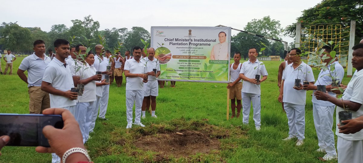 27thapbn's tweet photo. #Plantation_program organized at 3rd APTF Bn. Hqr. Khajuabeel in connection with #Chief_Ministers_Institutional_Plantation_Program https://t.co/dAnYBhKJ6S