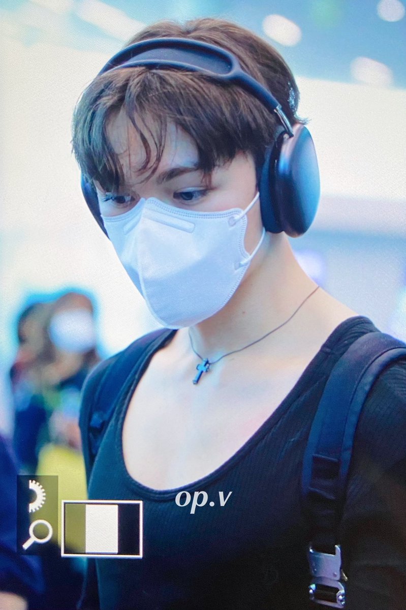 opus__v's tweet photo. 220806 #SEVENTEEN #세븐틴     
#VERNON #버논 https://t.co/0WBzw45mRS