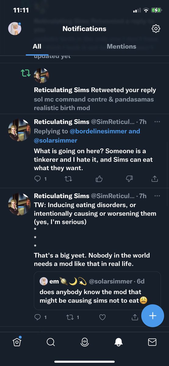 solarsimmer's tweet photo. what the actual fuck have i just woken up to???? i would also like to confirm not that anyone else thinks this, i am not starving my sims my game is broken💀💀 https://t.co/MoedVWoEGj