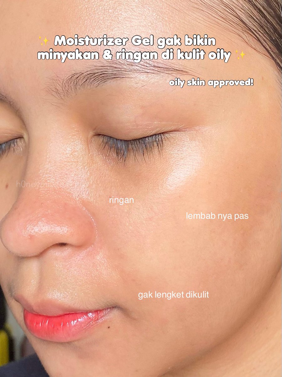 h0neymilktea_'s tweet photo. ✨ RACUN MOISTURIZER GEL ✨

lagi suka banget pakai pelembab gel yg hasilnya dikulit tetep lembab tanpa bikin kulit makin berminyak, tetep ringan bahkan bikin makeup lebih awet juga. harganya 85k-an aja😙 #racuninskincare https://t.co/WfrMfgCQAB