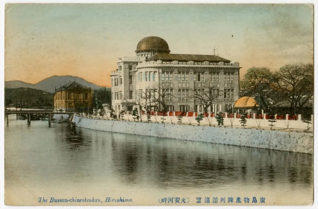 TlampacUniverz's tweet photo. #Hiroshima1945
#JanLetzel
#PutinIsMadCriminal
#Energodar
#Peace https://t.co/wspjjuPIat