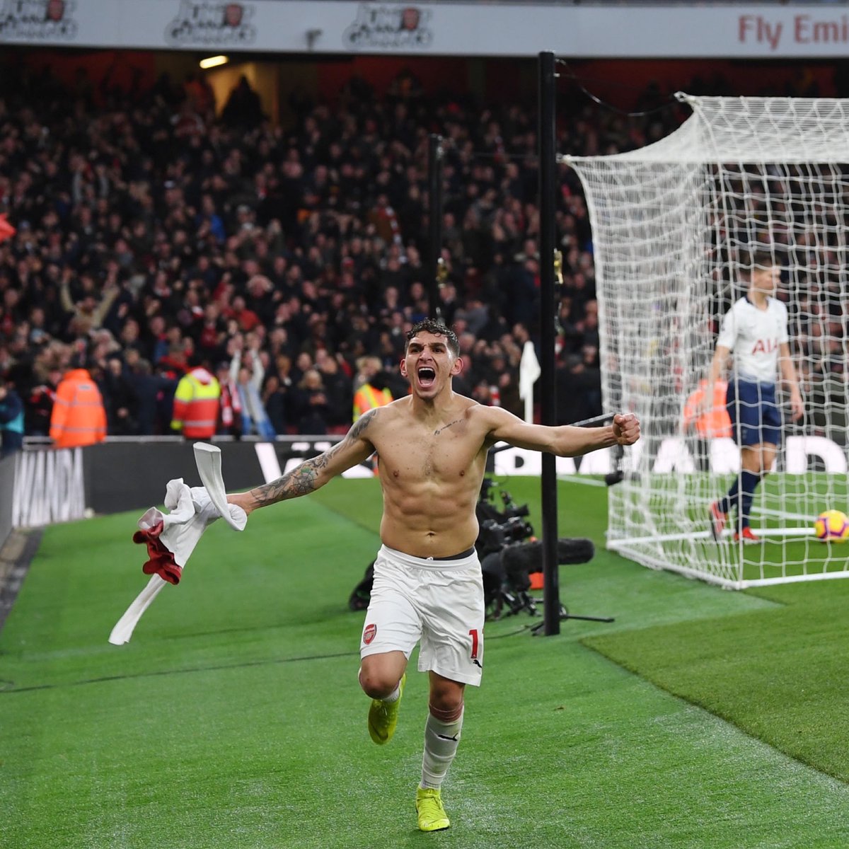 Arsenal's tweet photo. Thank you and best of luck, Lucas ❤️