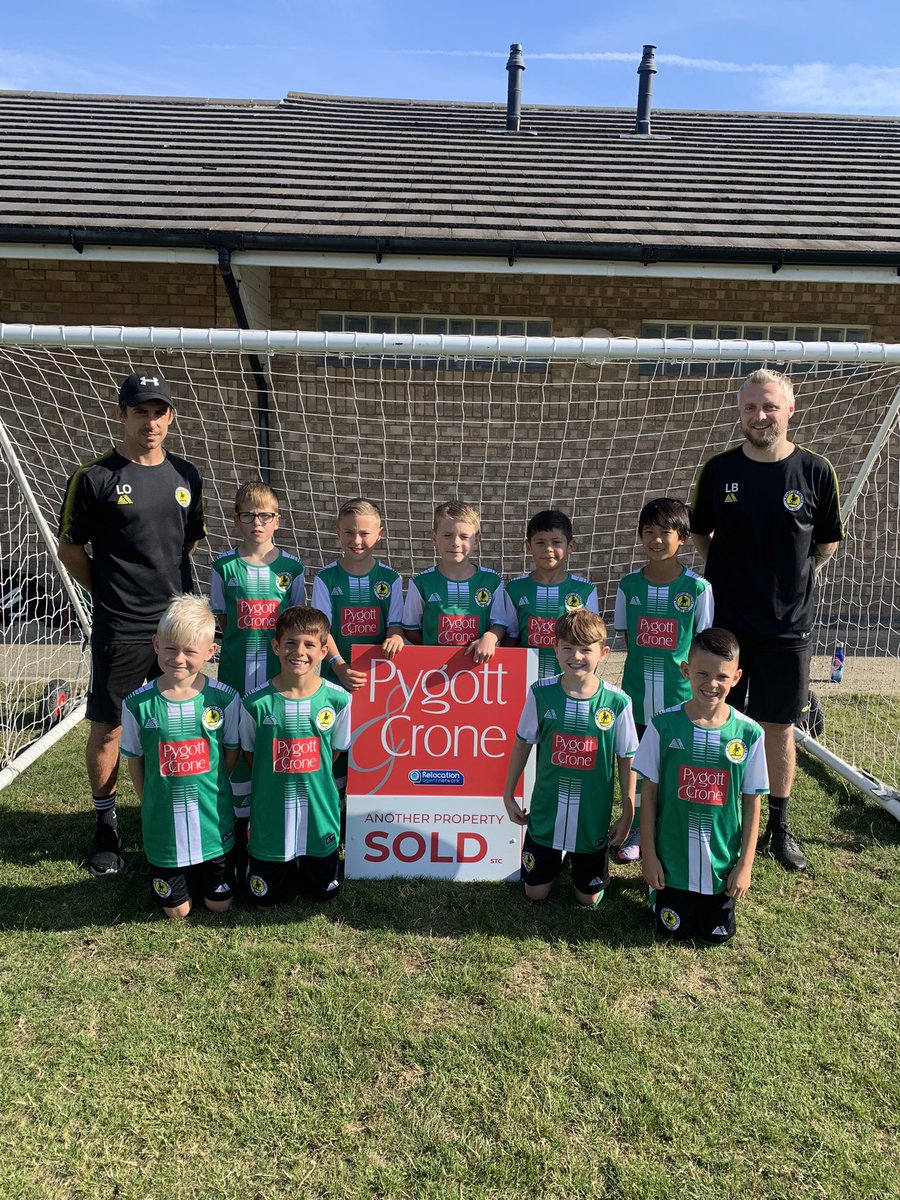 Pygott & Crone tweet media