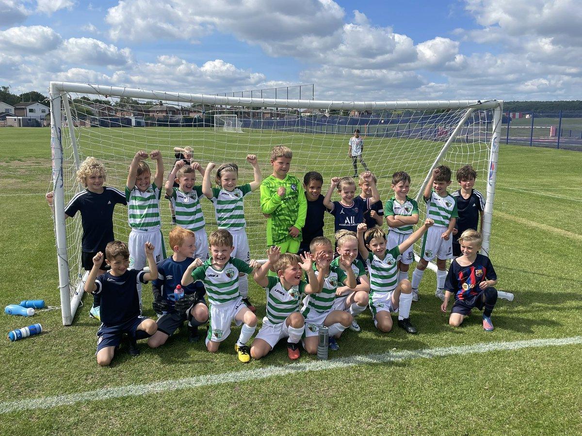 TNSAcademy's tweet photo. 🗣| U8’s travel to Airbus

Our new @TNSFC U8’s travelled to @airbusacademy this morning for a great friendly fixture. It was great to see both teams playing football the right way and showcasing all of their skills with smiles on their faces!👏🏻⚽️ https://t.co/9CVoXQbvVR