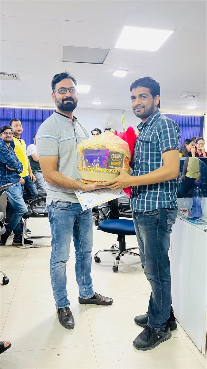infoicontech's tweet photo. Celebrating the efforts of our employees for delivering excellence throughout the month. Many Congratulations to our #StarPerformersoftheMonth. A big thanks for nurturing the growth of the organization using your outstanding skills and talents. https://t.co/aHyu81nsMn