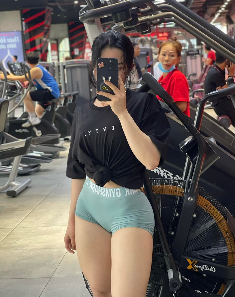 Tienn9999's tweet photo. GYM https://t.co/cNl50ViBrU