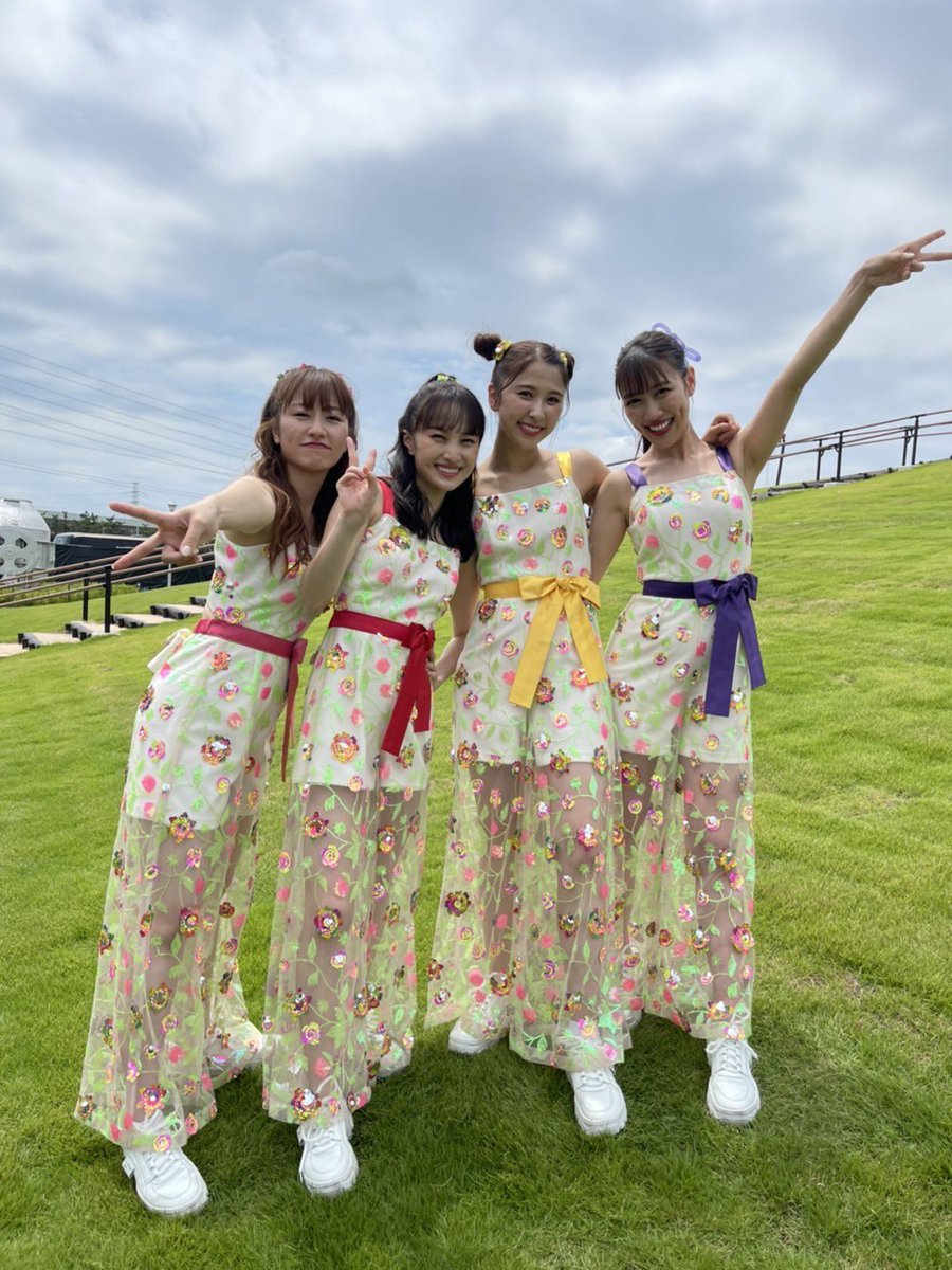 ねぇーもーー
可愛すぎるし細すぎ🥹🥹🥹
写真だけでも癒されたー

来年か再来年にはLIVE行けますように🙏💓