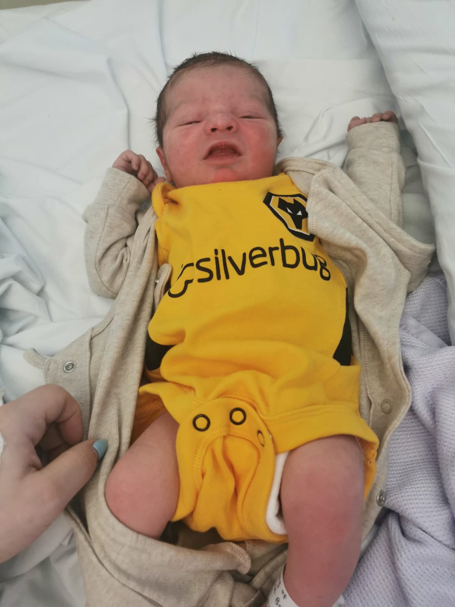 brindle1412's tweet photo. Time to introduce the newest member of the @Wolves #WolfPack William Thomas Brindle. Born yesterday at 12:09pm.

As today is the first game of season, there was only 1 choice of baby grow.

#wolves #WolvesAyWe #WolvesAyHe https://t.co/AA96lwu4Jr