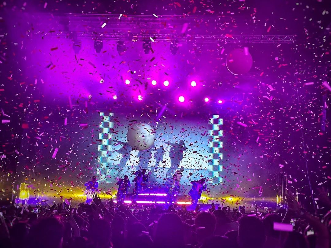 abrahammateoinf's tweet photo. 📸 || @AbrahamMateo anoche en el concierto de Baiona 🔥 https://t.co/fDAO8SFdRU
