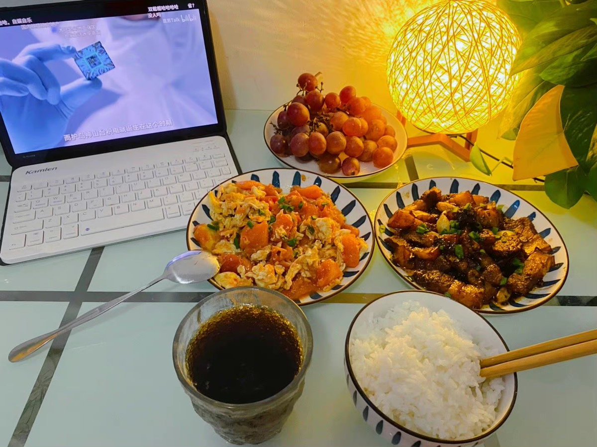 C9Odc's tweet photo. 好好吃饭 https://t.co/eh9aO4SuDw