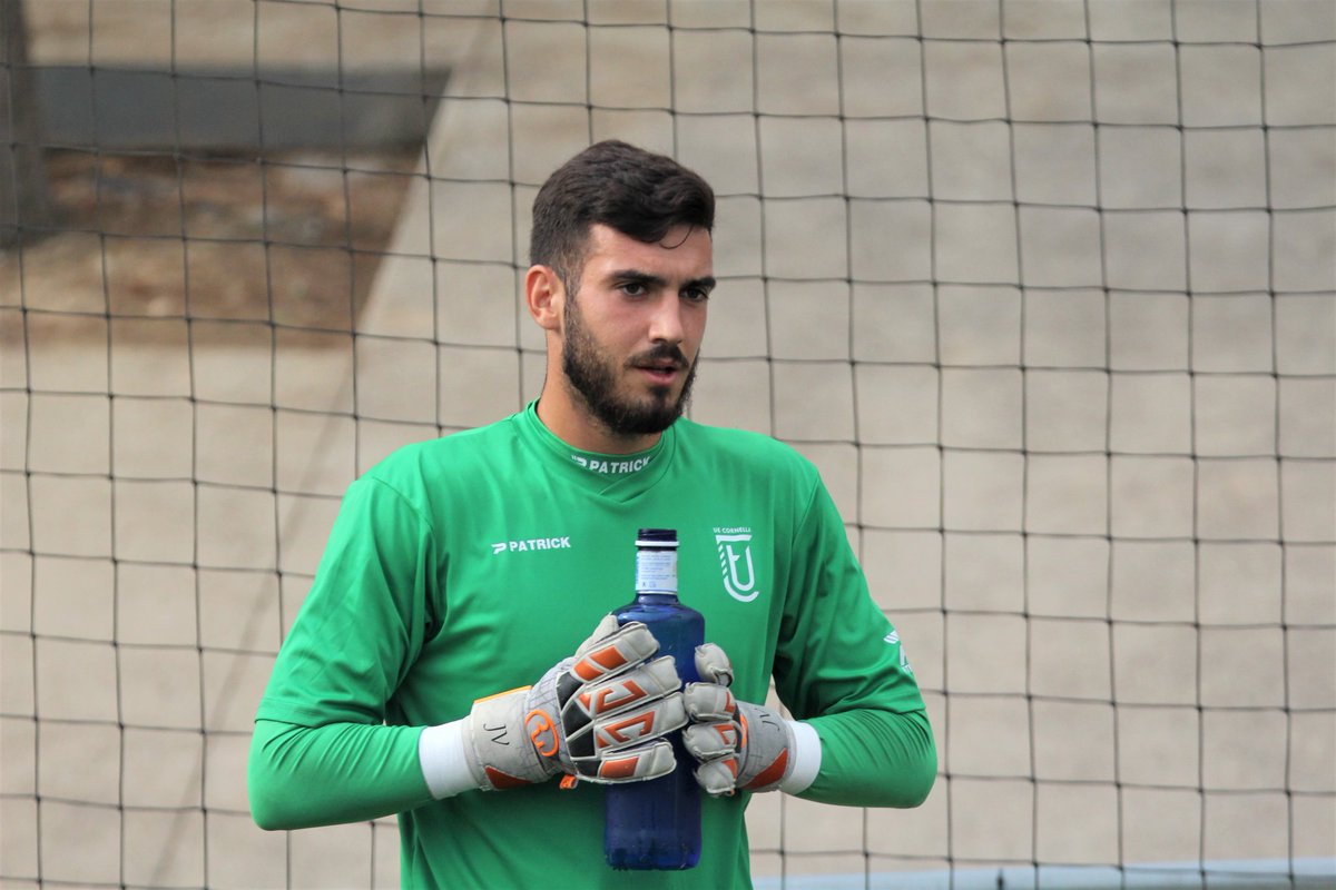 ue_cornella's tweet photo. 📌 𝗽𝗿𝗲𝘁𝗲𝗺𝗽𝗼𝗿𝗮𝗱𝗮 𝟮𝟬𝟮𝟮-𝟮𝟯 ⚽

🧤 ¡Porterazos! 🔝

#Ambelverdalcor 💚 https://t.co/Vj2usNQOOc