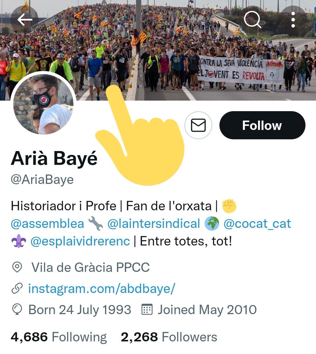 josejolivas's tweet photo. Baye seems very involved in the actions of Tsunami Democratic (as many, most?) of the "victims" in the #CatalanGate report (#TsunamiGate?). He even prepared a Prezi presentations promoting further mobilisations with pics of the illegal blockades in 2019...414/ https://t.co/uJM28FRwhO