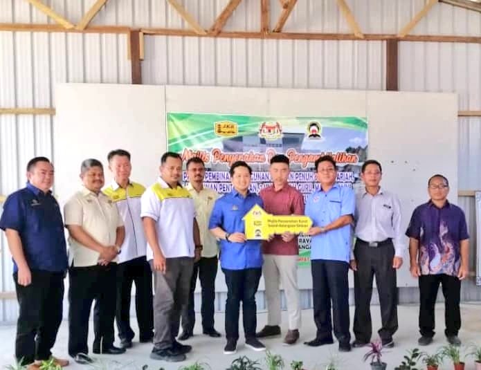 CKP_JKR's tweet photo. Pada 5 Ogos 2022 yang lepas, telah berlangsung Majlis Ringkas Penyerahan Projek Sek. Keb. Simbuan, Keningau Sabah yang disempurnakan oleh YB. Timbalan Menteri Kerja Raya bersama wakil KPM. Hadir sama YBhg. Dato' Pengarah CKP, JAPK BPP1 dan JKR Sabah.
#jkrmalaysia
#jkrprihatin https://t.co/P9v8MbKvoY