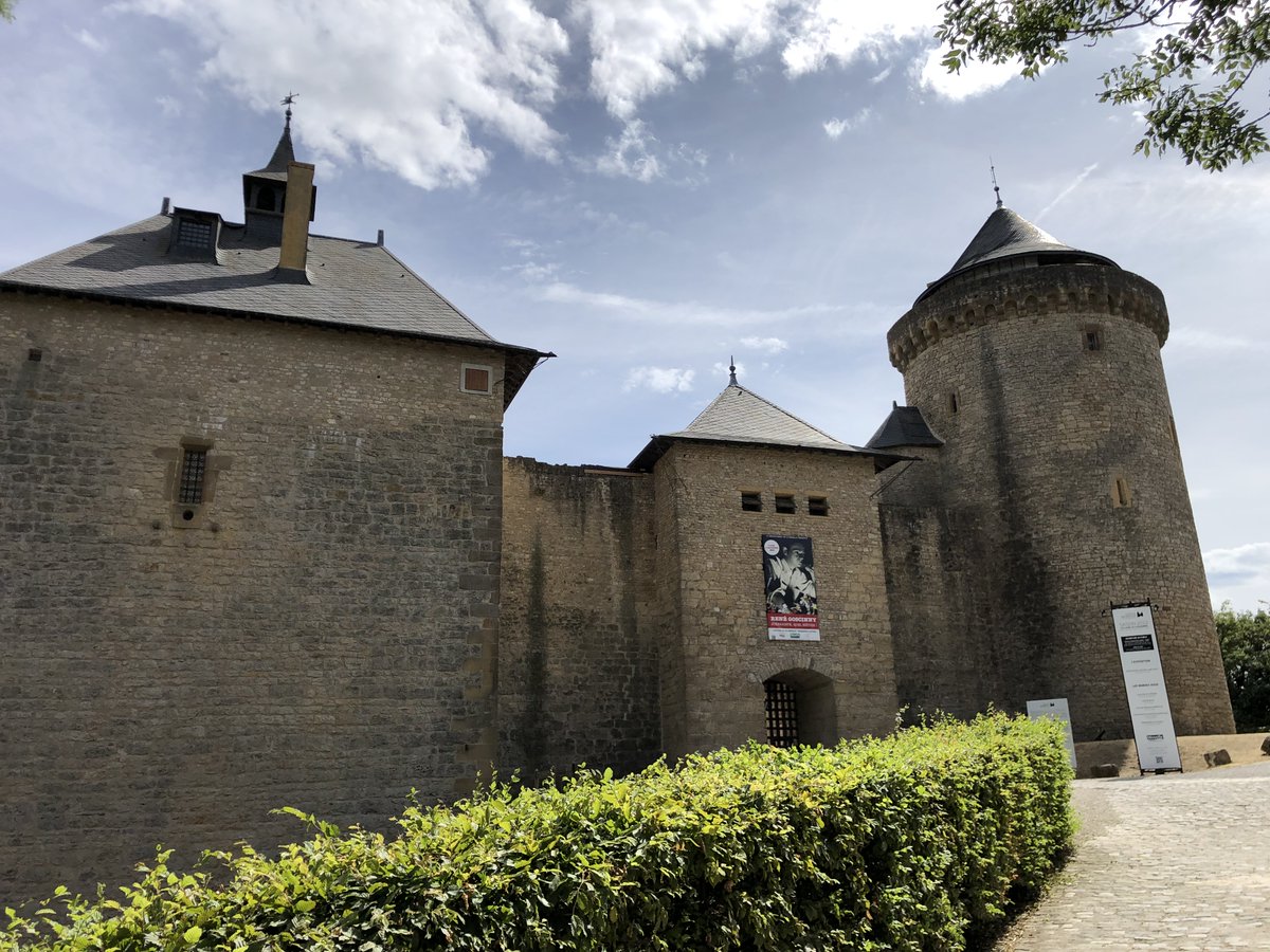 Exposition René #Goscinny au Château de Malbrouck à Manderen, Moselle ouverte jusqu'à 13 novembre 2022.

René Goscinny est le scénariste culte de la BD Franco-Belge : #Asterix #LuckyLuke #Iznogoud et #LePetitNicolas

1/10