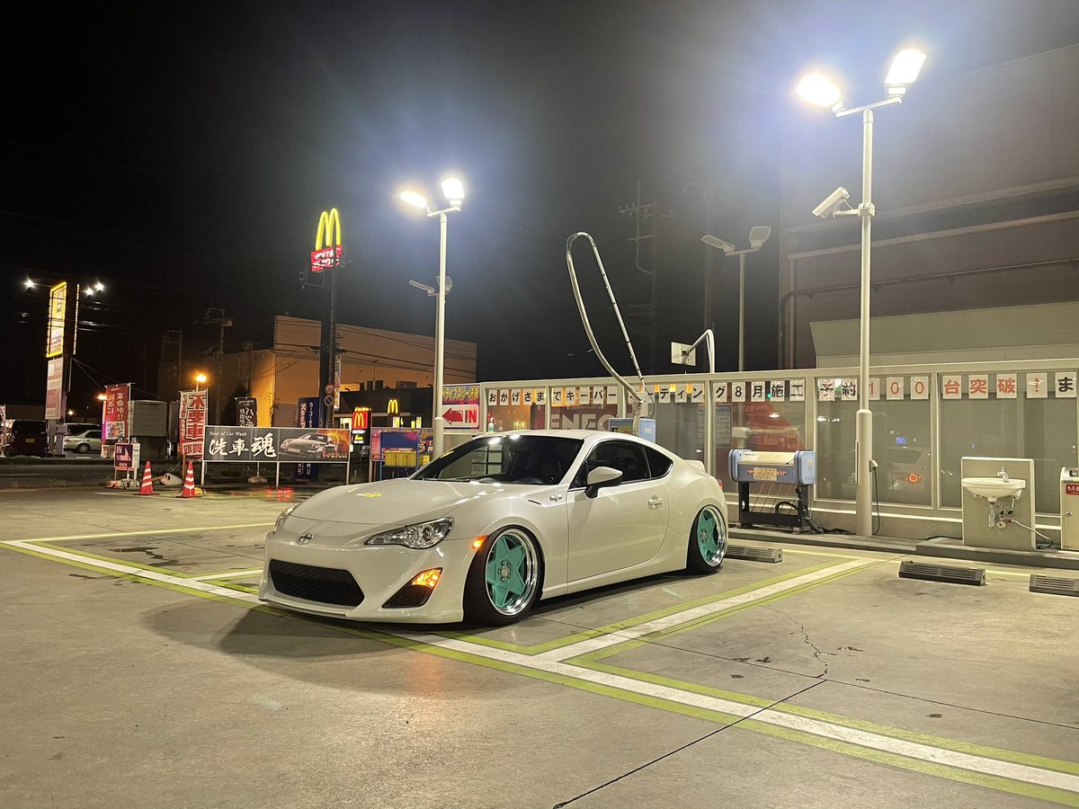 jb31c's tweet photo. #86の日
86です。

誰が何と言おうと86です。

今日だけは🤭 https://t.co/yYnGH7YQe3