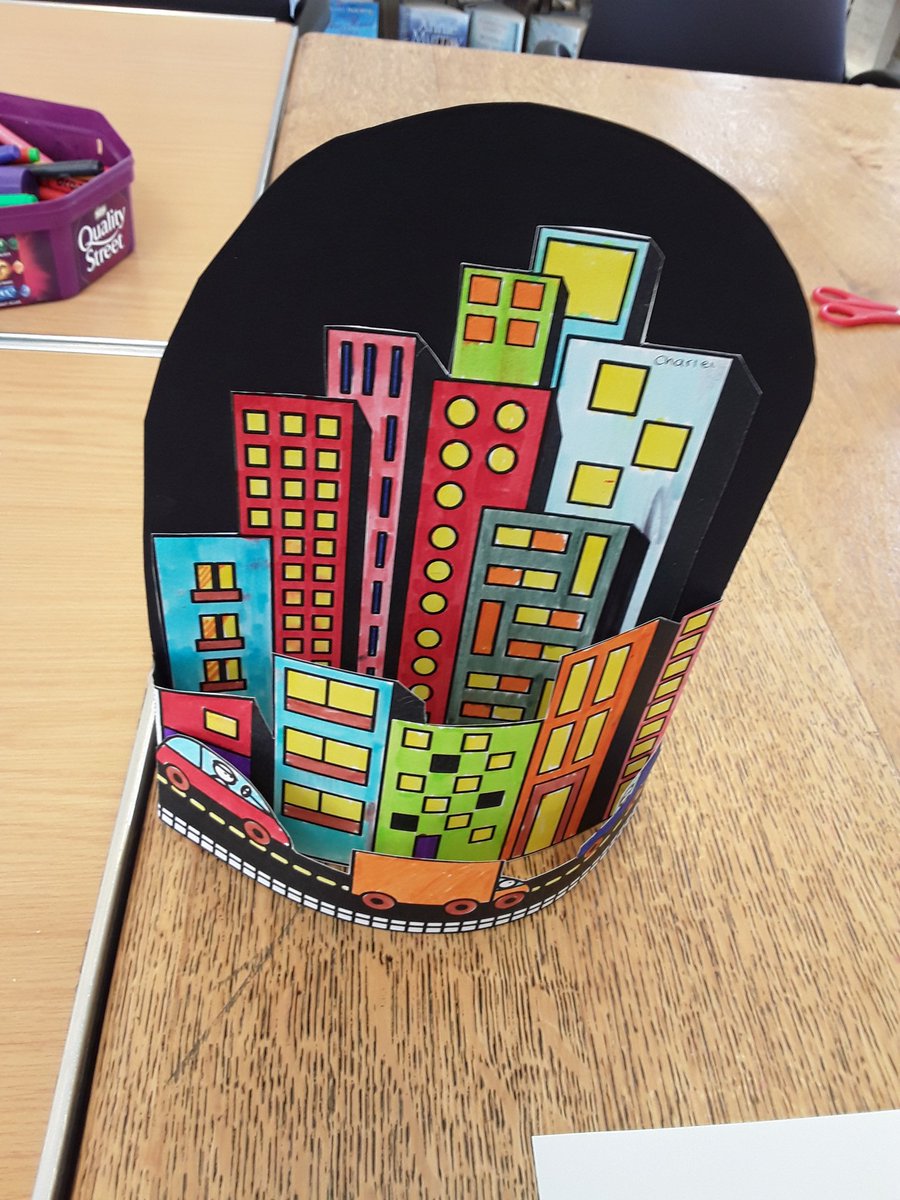 WFlibraries's tweet image. Making 3D cities this morning at #StanleyLibrary Well done everyone! #WFlibraries #SaturdayCraftSession #SummerReadingChallenge2022 #Gadgeteers