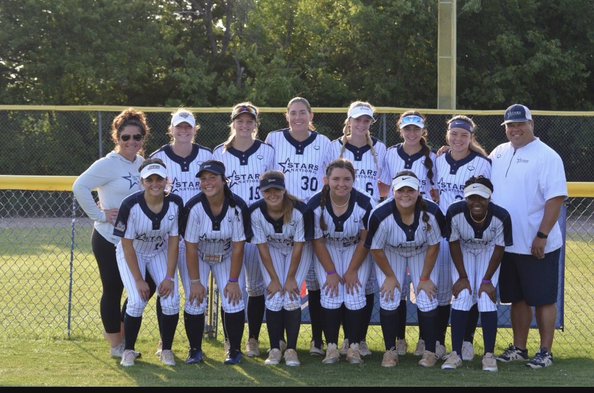 kohanapousson's tweet photo. I had a great summer overall! So glad I had the chance to play with/against some of the top recruits in the country! Thank you to all the coaches that watched me play this summer and to all the coaches that helped! 💗 @greg_feldman @StarsNat18U @sbcoachbelfield #fcTJ @03_strikers https://t.co/Va2qpedZN9