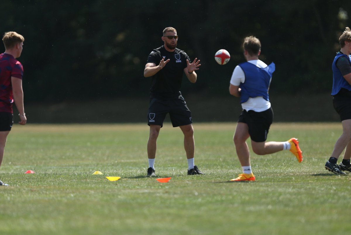 Northampton Saints Legends Weekend at Stowe 2022

Our coaching team for the weekend:
3️⃣Club Captains
😇747 Club appearances
🏴󠁧󠁢󠁥󠁮󠁧󠁿165 International caps
🏉415 combined points scored

<a href="/DylanHartley/">Dylan Hartley</a> <a href="/Dicko9/">Lee Dickson</a> &amp; <a href="/tomwood678/">Tom Wood</a> are on hand this weekend sharing their knowledge with 175 players