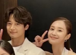 KwonYuriMY's tweet photo. Flaming Pearls !!! How do you feel after see their photos ? 🤭😂🥹😭🫶🏻
#민율 #권유리 #최민호 
#Minho #Yuri #MinYul https://t.co/nQgpVzUkLH