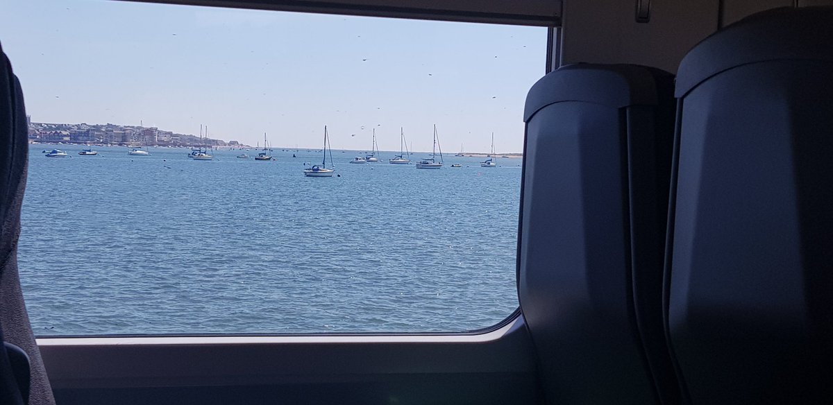 Hannah Critchlow tweet media