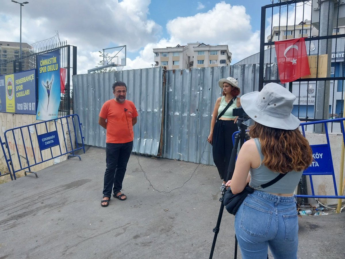 65 gündür devam eden Çekmeköy park mücadelesinin belgesel çekimlerini yapıyoruz. Mücadele eden, gözaltına alınan, gece gündüz nöbet tutan Çekmeköylüler anlattı. Çok yakında <a href="/BirGun_Gazetesi/">BirGün Gazetesi</a>  ve <a href="/BirGun_TV/">BirGün TV</a> 'de ☺️