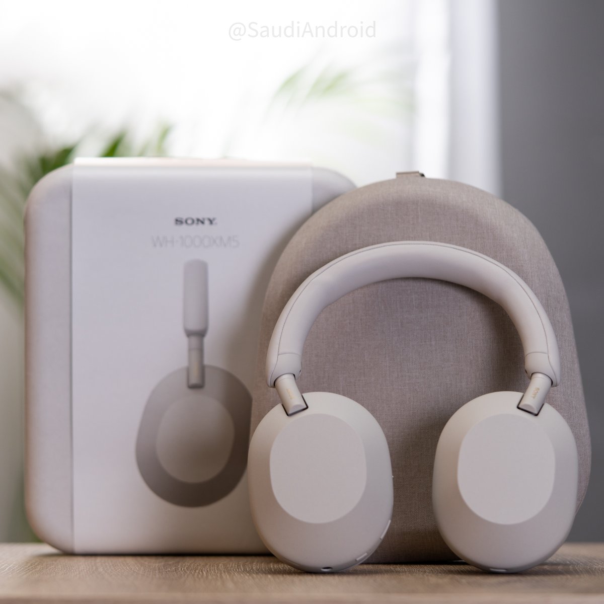 SaudiAndroid's tweet photo. 🎧#MySonyMEA #YourSoundNothingElse #WH1000XM5. https://t.co/jGDCXN8Xou