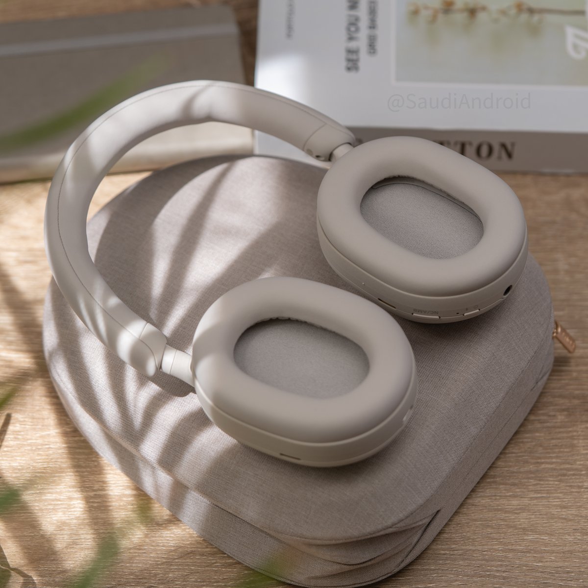 SaudiAndroid's tweet photo. 🎧#MySonyMEA #YourSoundNothingElse #WH1000XM5. https://t.co/jGDCXN8Xou