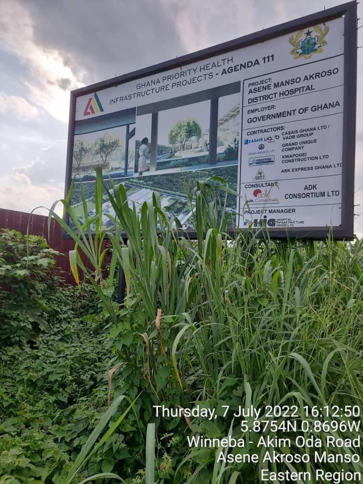AmgNapiboi's tweet photo. AGENDA 111 : Asene-Akroso-Manso District Hospital under construction. 

#WorkingGovernment. https://t.co/DFMIWE5mlg