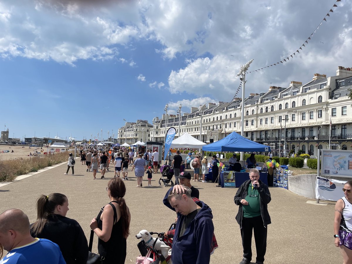 VikingDAJ's tweet photo. ⁦@Port_of_Dover⁩ ⁦@VisitDover⁩ ⁦@VisitKent⁩ good to see so many people at the Dover Regatta well done Doug! https://t.co/gXFhw5h0gN