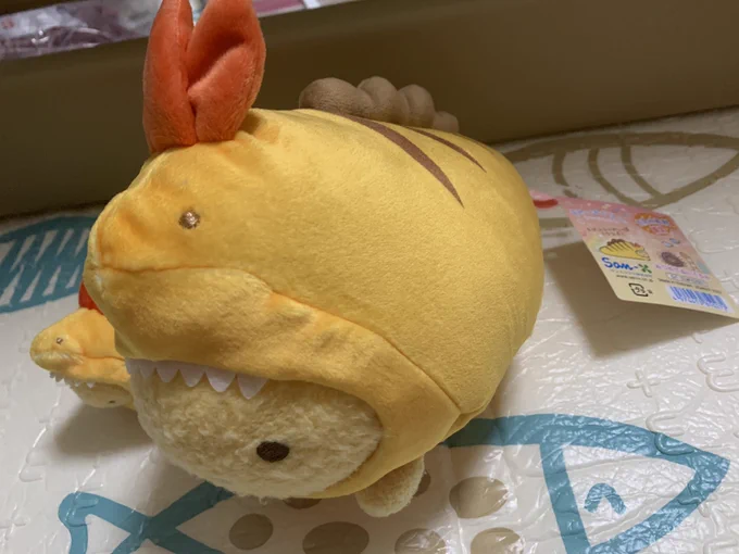 お誕生日プレゼントとフォロワーに頼んでいた例のブツが着弾してた!!!ありがとうね……へへへっ 