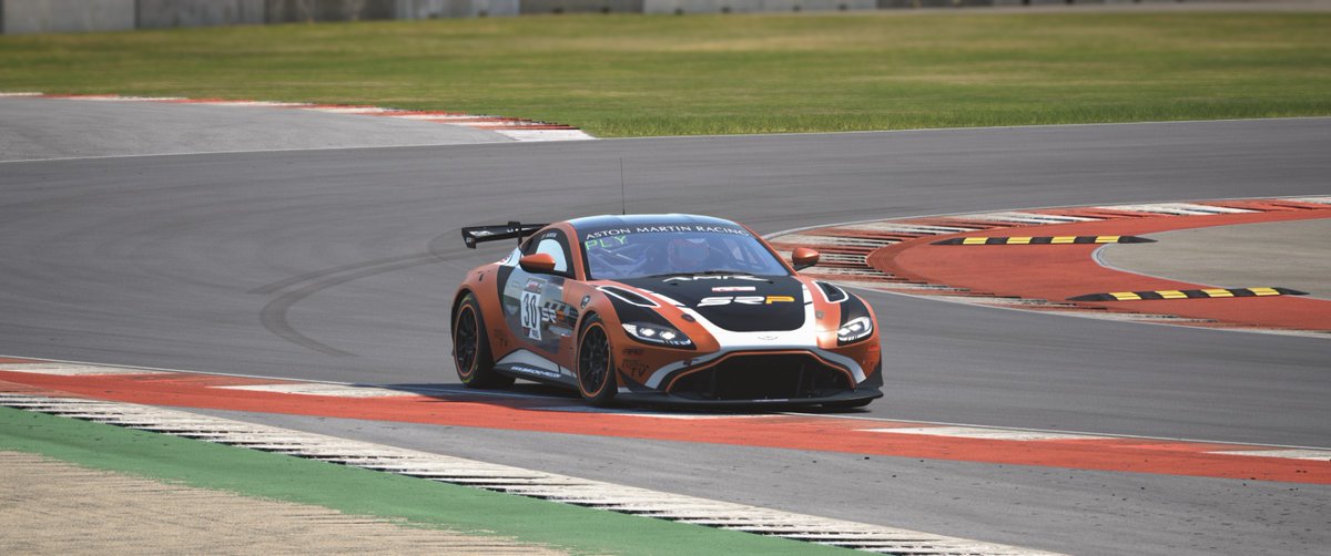 SRPracingteam's tweet photo. 🟠 Resultados de la Quinta cita en la summer Cup de @RealRacingExp.
🔴Results of the fifth date in the summer Cup of RRE
P3 > @Car_Call
P4 > @danigalaDBCAE87
P7 > @LuceaWcd
P9> @JuanJoseRocaLa1
P10 > @NotoriusRem
@SRPsimracingpro
@MotorEsportsTV
#eSports #Donington #SRPteam https://t.co/Z3zsyU4lDD