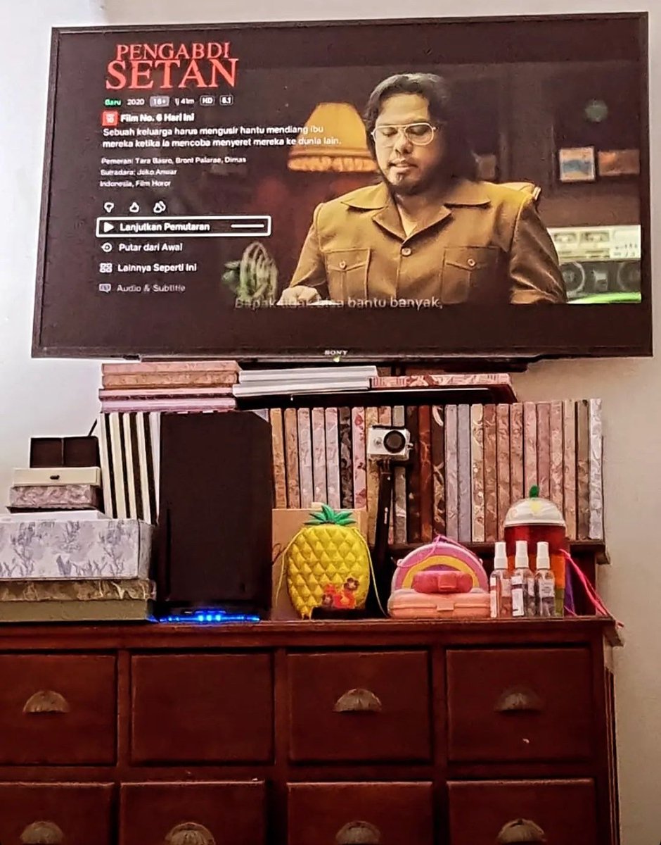 andreeputra's tweet image. Pemanasan siang tadi sudah dilakukan, malam ini saatnya ketemu ibu yang konon lebih bar bar #PengabdiSetan2Communion @jokoanwar