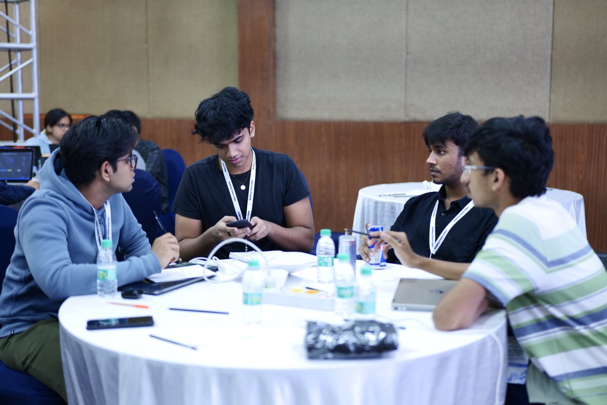 CoinSwitch's tweet photo. #FutureCitiesHackathon is in full swing as we head into the final hours!!

#Bangalore #CoinSwitch https://t.co/xMzGxpfCIO