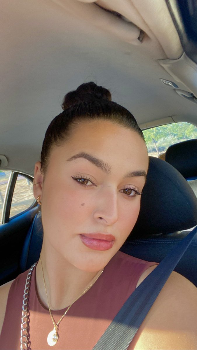 🧚🏻‍♀️🧚🏻‍♀️