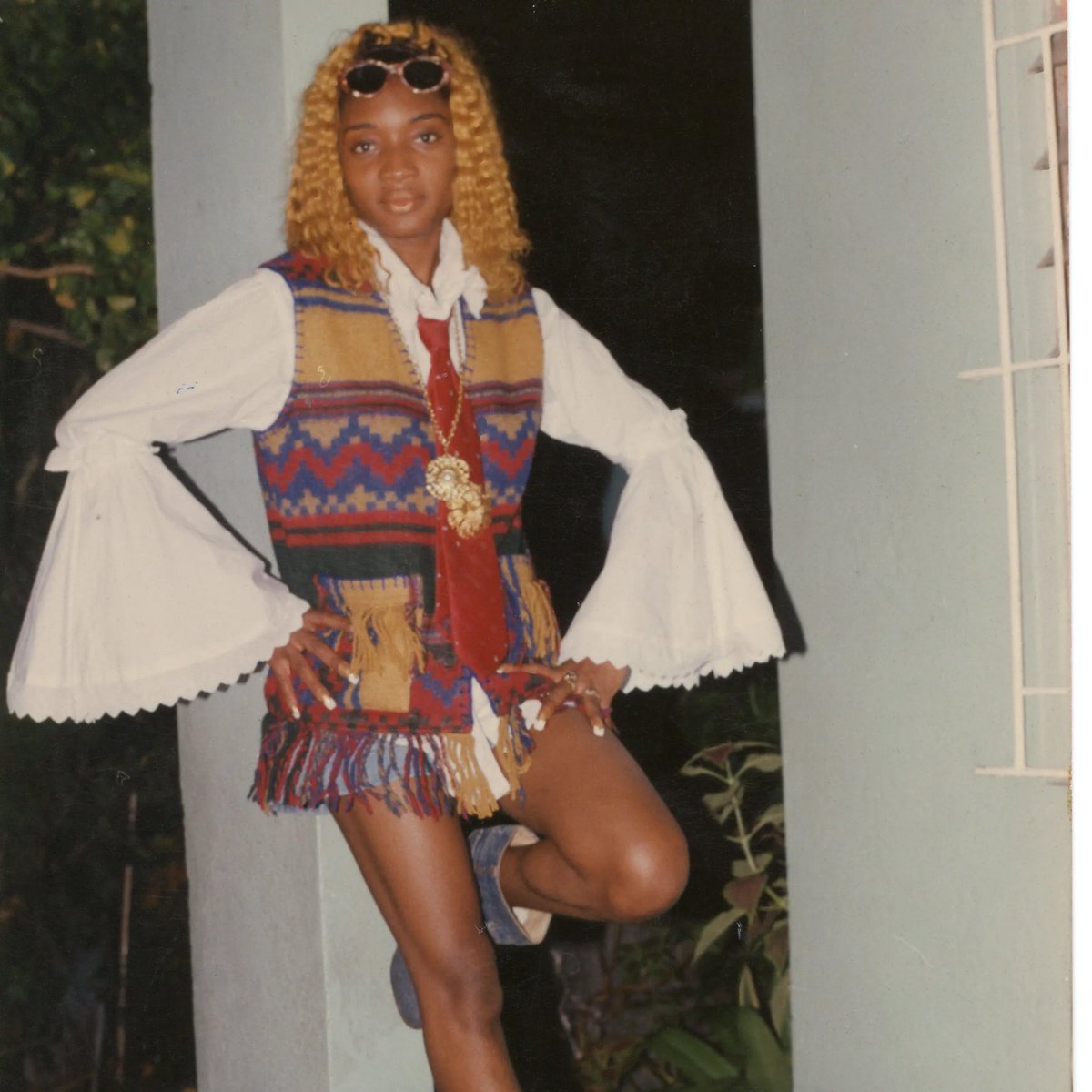 BlackBritishArc's tweet photo. Today we celebrate Jamaica’s independence with some photos of an era of dancehall and style .A 90s collection by Akeem Smith . https://t.co/6dAjKJ4dY1