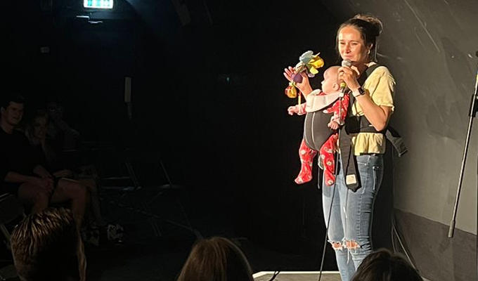 Is this the Fringe's youngest performer? Comic brings her five-month old baby on stage chortl.es/3zFL0xY