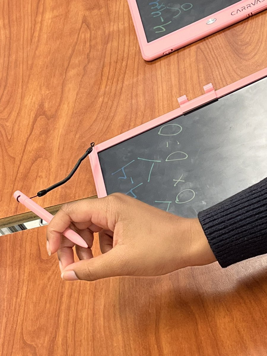 NumberStuffJohn's tweet photo. Day 1 : We explored having a growth mindset and engaged in Round 1 of “Four 4’s” from the classic week of I-Math. @joboaler 
#dunbardoesit https://t.co/GF28lg36Da