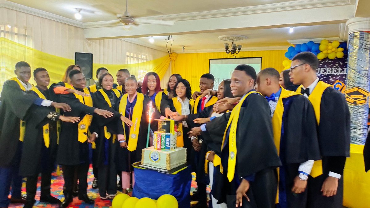 @bluebellsch tweet media