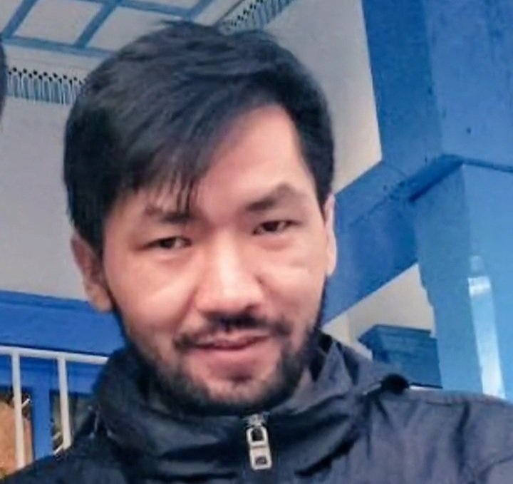 Pasha_Aja7's tweet photo. There is no war but pure persecution of Uyghurs, Tibetans!!
It doesn't matter if they are within the Occupied territories of their homeland or refugees elsewhere they are being threatened!! Share, like lend a hand of support!!
#SaveIdrisHasan
#SaveEastTurkestan
#SaveTibet https://t.co/cKIeP4zSkj