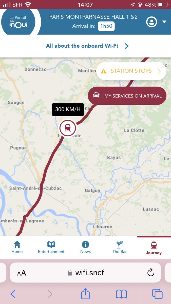 Met 300 km per uur door Frankrijk, dat schiet lekker op! Halen we dit keer wel onze aansluiting in Parijs 😜.