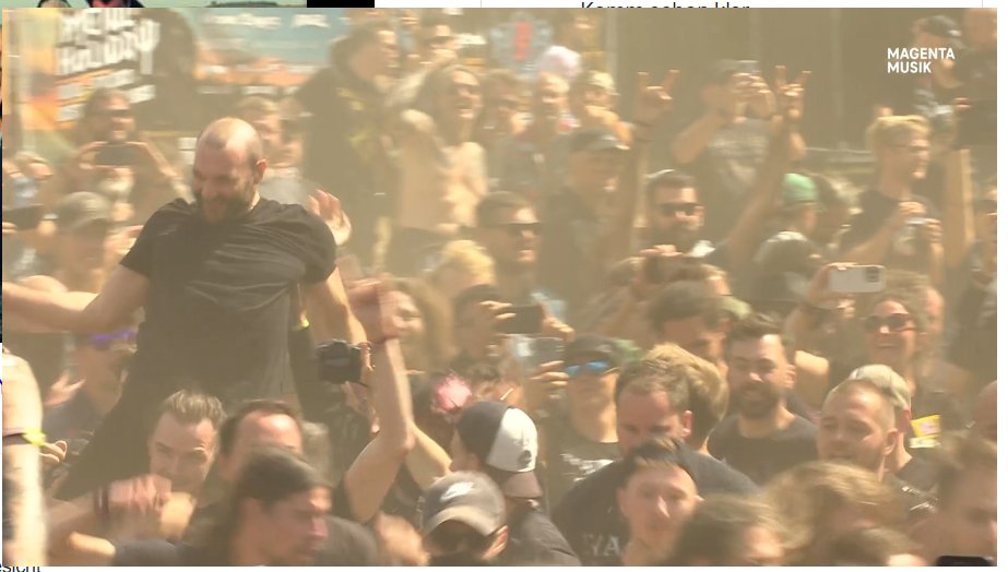 SvenIsHell's tweet photo. #Neaera ballern so geil, Hammer. Schรถn, die wieder live zu sehen. Sรคnger ist gerade wieder im Pit. Live live hier: https://t.co/GpvJbfXGaT
#Wacken #wacken22 #wacken2022 #wackenopenair https://t.co/6YRtdWxN3L