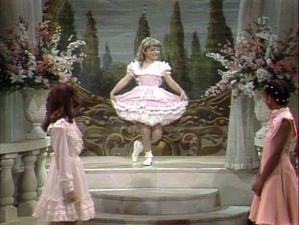 PunkyPodcast's tweet photo. Wishing Ami Foster (Margaux Kramer on Punky Brewster) a belated Happy Birthday 🎂 (August 5).
#punkybrewster #margauxkramer #amifoster #happybirthday https://t.co/IxGHFk5tyV