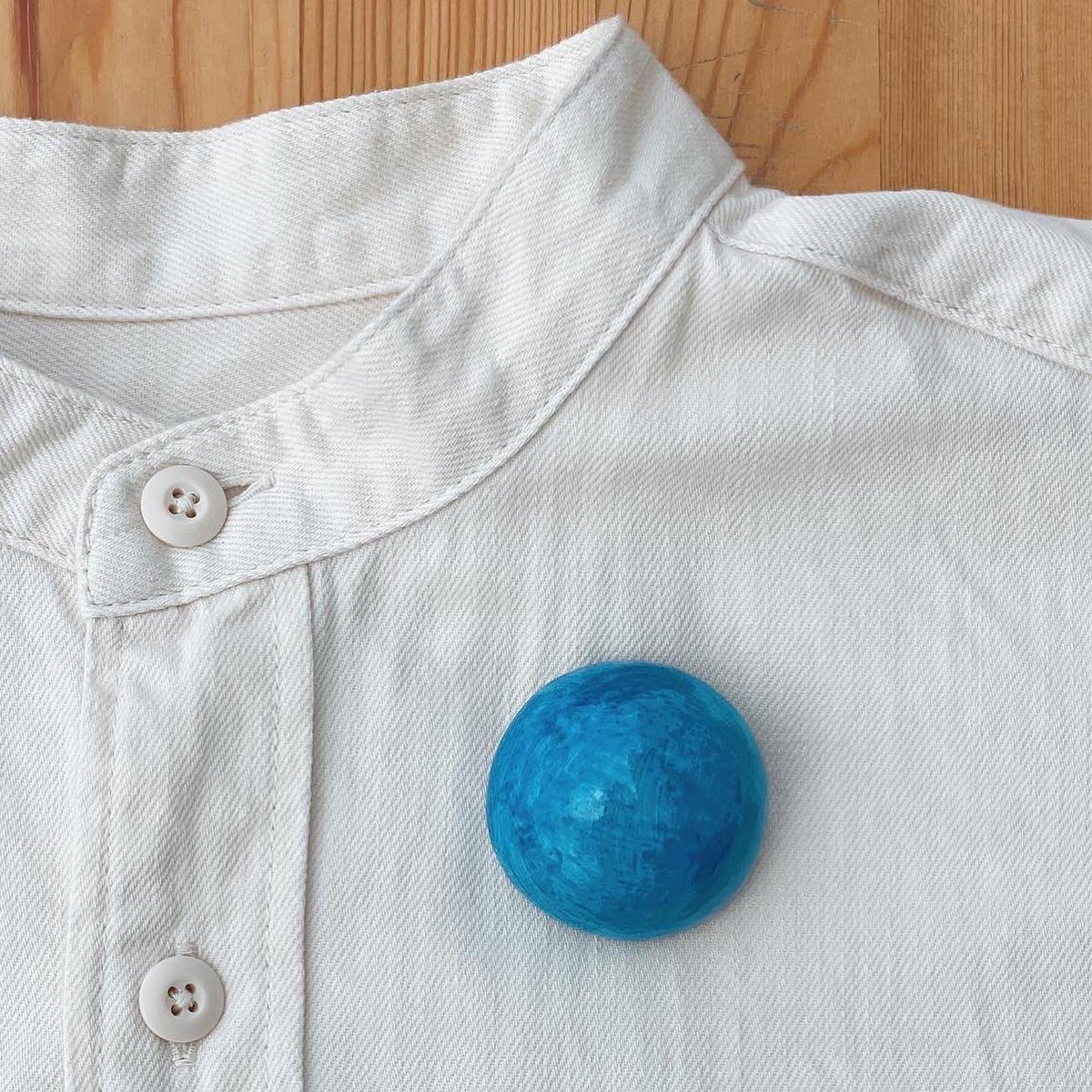 FuchuTerrace's tweet image. 手づくりクラフト作品を展示販売中です！
マカロンブローチやリボンブローチなど、１つひとつ手作業で製作されてた唯一無二の作品です。

ご自身の気持ちにフィットした作品に出会えますように。

@flags_design さんのオンラインストアでもご購入頂けます。

#flagsdesign 
#府中カフェ